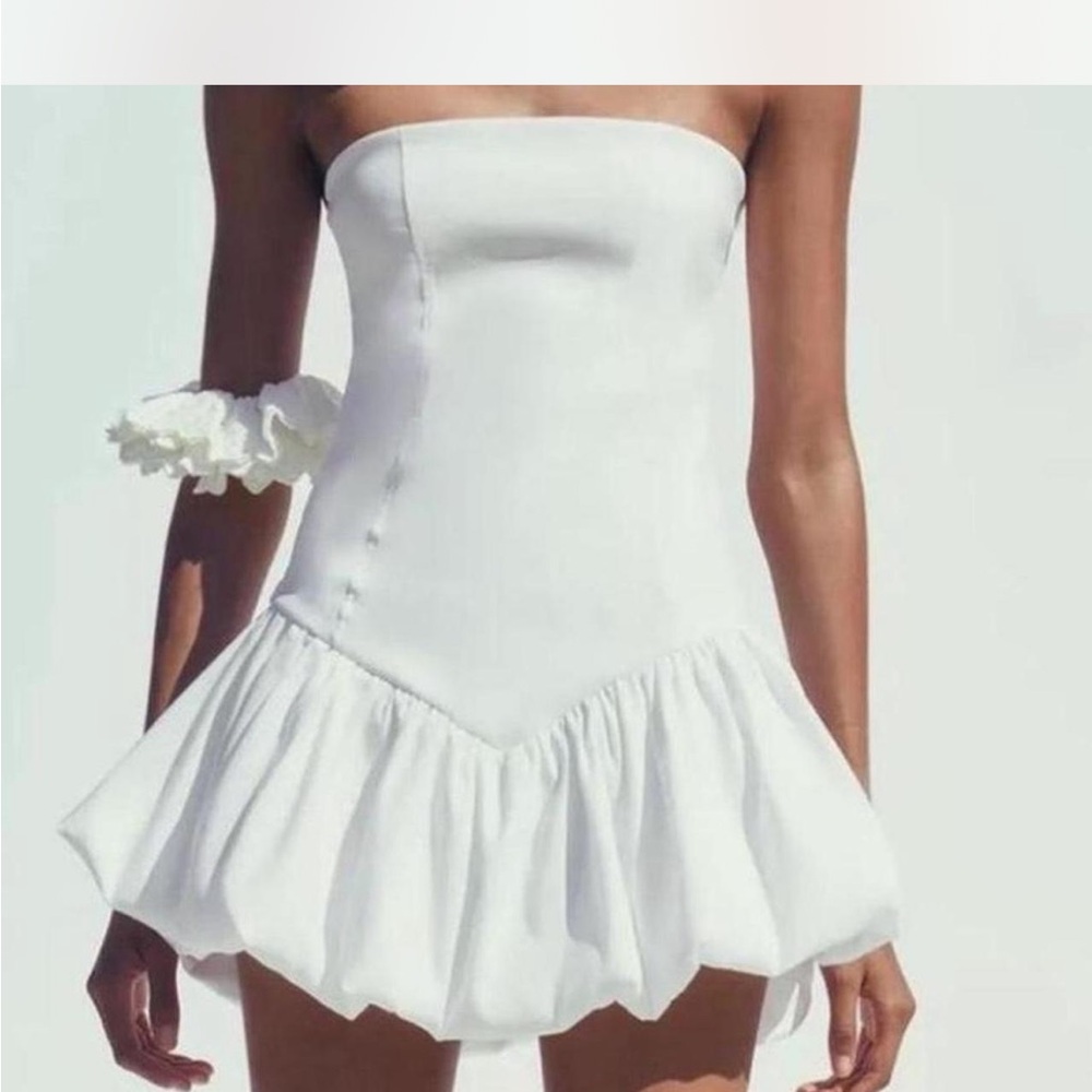 Zara - White Mini Dress with Bubble Skirt